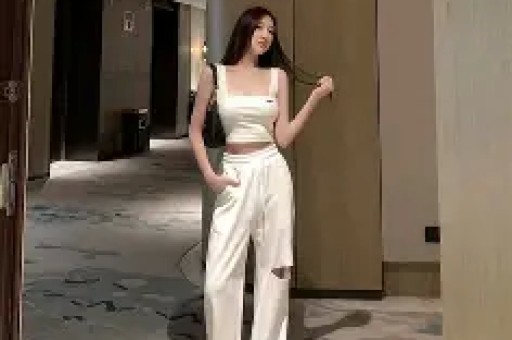 热搜压不住了！顶流男星下场开撕 女明星道歉后黑历史被扒