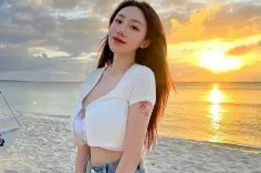 内娱女演员深夜醉酒打车卸下明星包袱全程真实到离谱！