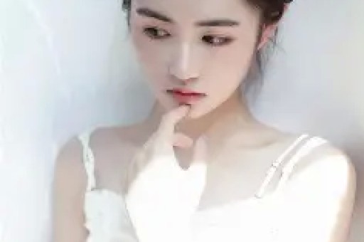 群演发视频吐槽王姓明星：找替身、耍大牌、骂助理拍戏上不去马