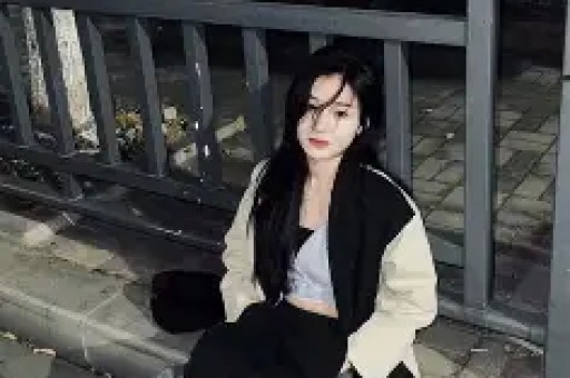 结婚几十年零绯闻看清何冰妻子是谁后才懂他为何不敢乱来