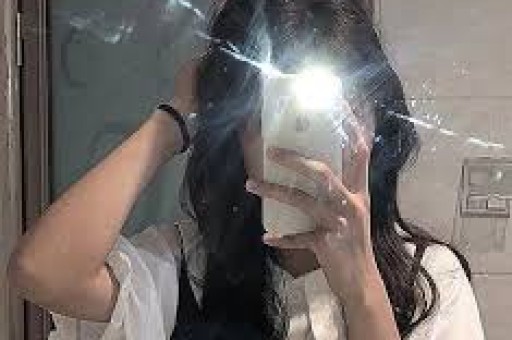 真炸了！刚官宣二胎老公却公开出轨女助理…